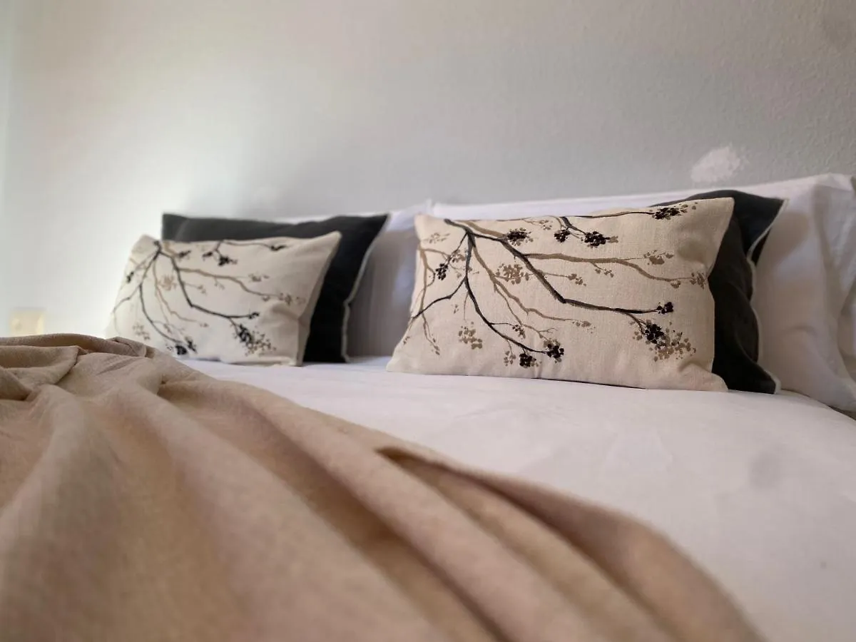 גרנדה Zenit Mediterranean Suites By Florentia Homes 0*,