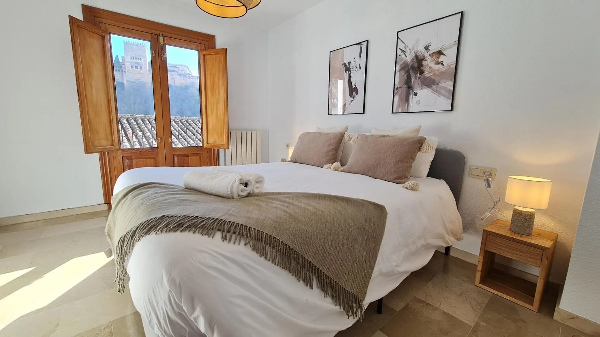 גרנדה Zenit Mediterranean Suites By Florentia Homes